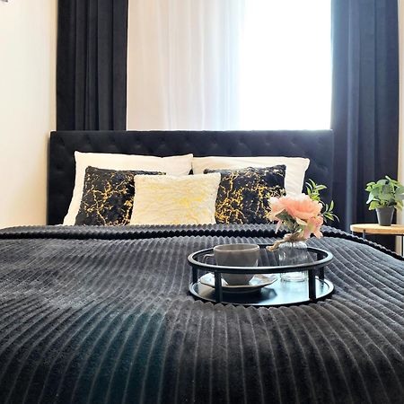 Apartament Ul. Botaniczna Мєлєц Екстер'єр фото